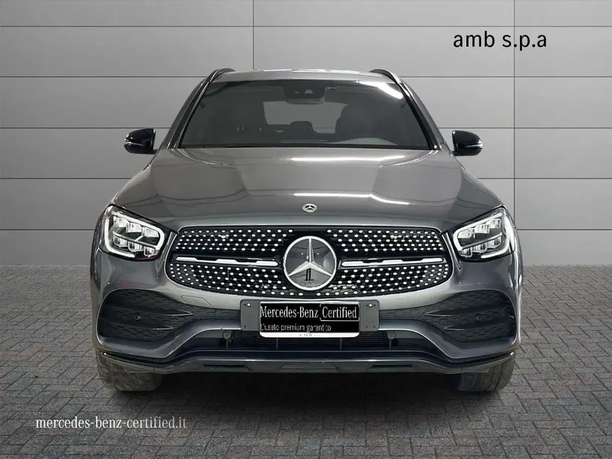 Usata Mercedes GLC300e Premium 306 CV (225 kW) 2022 Grigio SUV
