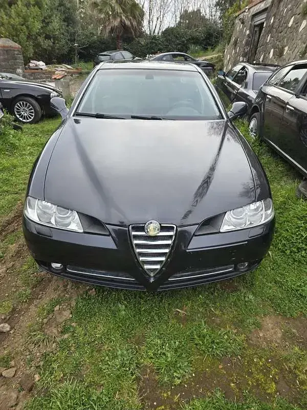 Usata Alfa Romeo 166 Ti 239 CV (175 kW) 2006 Berlina