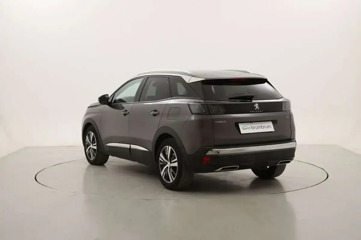 Usata Peugeot 3008 Allure 224 CV (164 kW) 2021 Grigio SUV