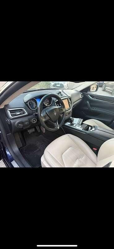 Usata Maserati Ghibli 250 CV (183 kW) 2015 Blu/azzurro Berlina