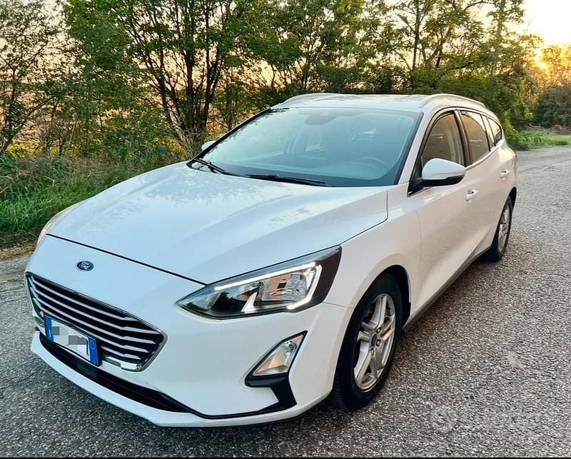 Usata Ford Focus Business Edition 120 CV (88 kW) 2019 Bianco Station wagon