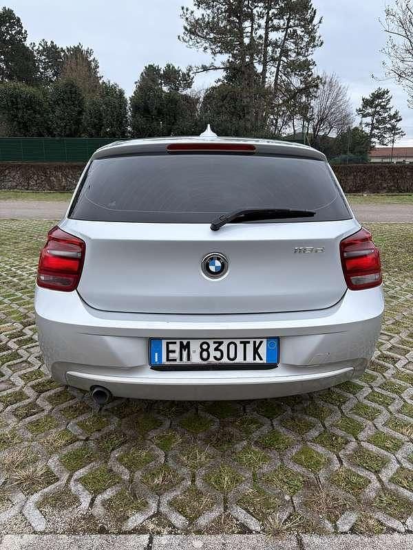 Usata BMW 118 143 CV (105 kW) 2012 Utilitaria
