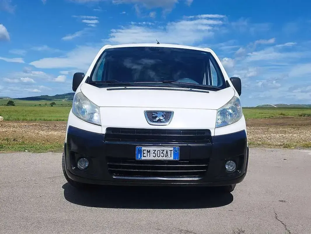 Usata Peugeot Expert 120 CV (88 kW) 2013 Bianco Furgone