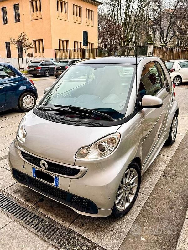 Usata Smart ForTwo Coupé 71 CV (52 kW) 2014 Grigio Coupé