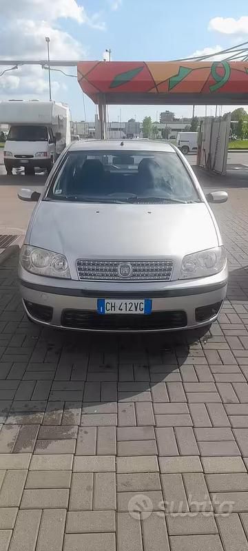 Usata Fiat Punto 2003 Grigio Utilitaria