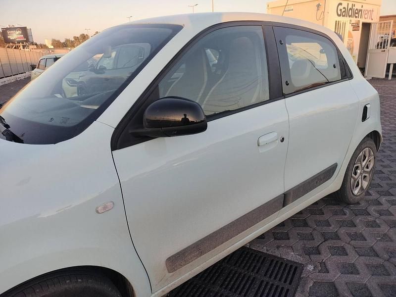 Usata Renault Twingo Equilibre 65 CV (47 kW) 2024 Blu Utilitaria