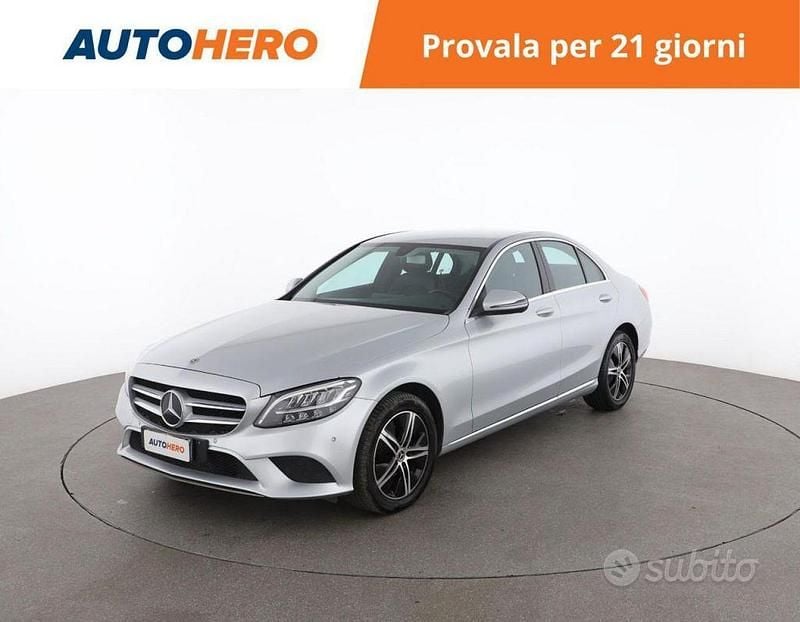 Grigio Usata 2019 Mercedes C180 Berlina | 21.899 € (Buon prezzo) - Immagine 1/2