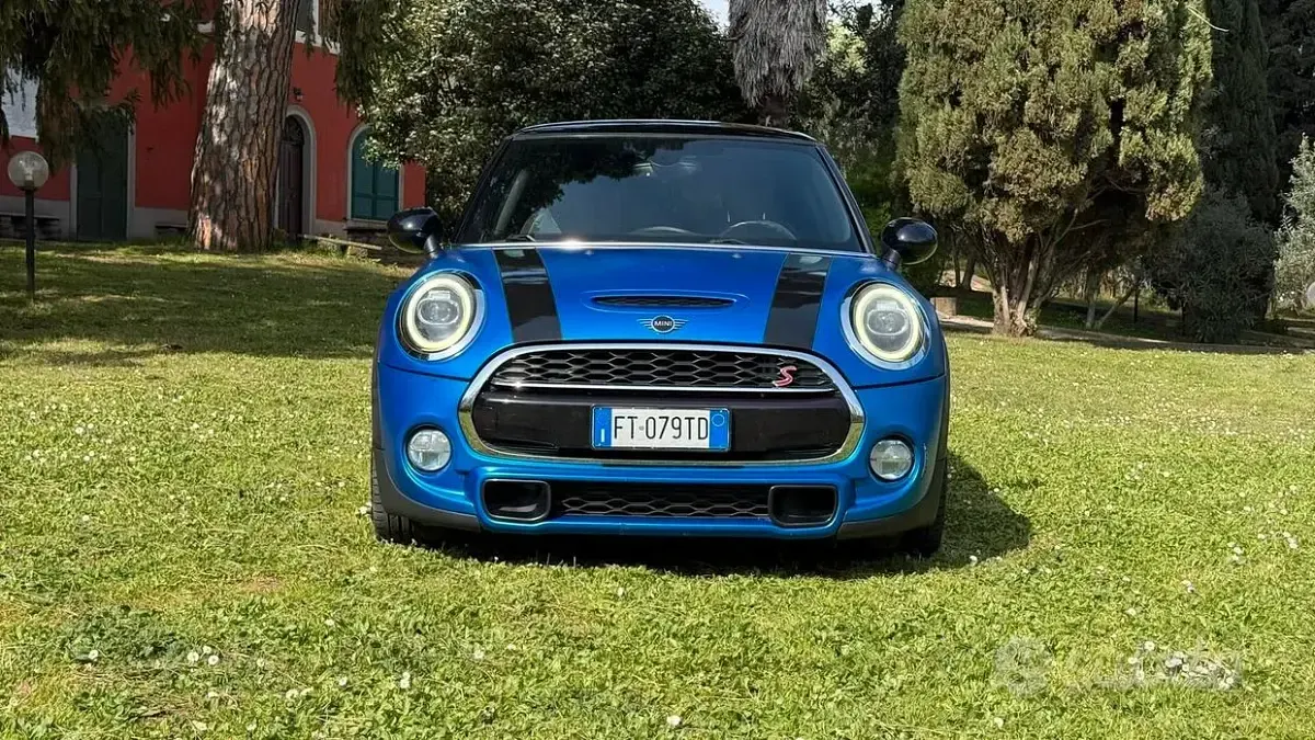 Usata Mini Cooper SD 170 CV (125 kW) 2018 Blu Utilitaria