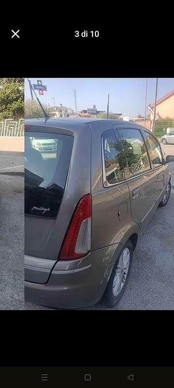 Usata Lancia Musa 69 CV (50 kW) 2008 Monovolume