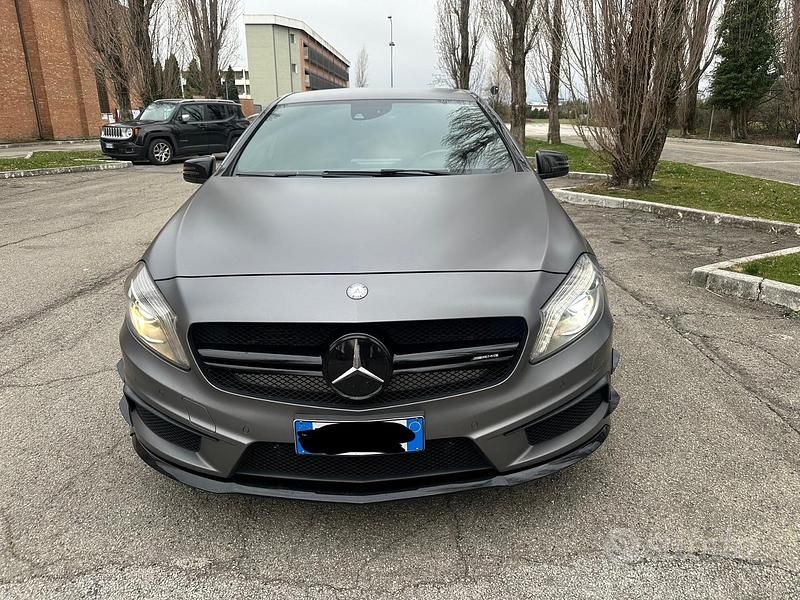 Usata Mercedes A45 AMG AMG 360 CV (264 kW) 2015 Grigio Utilitaria