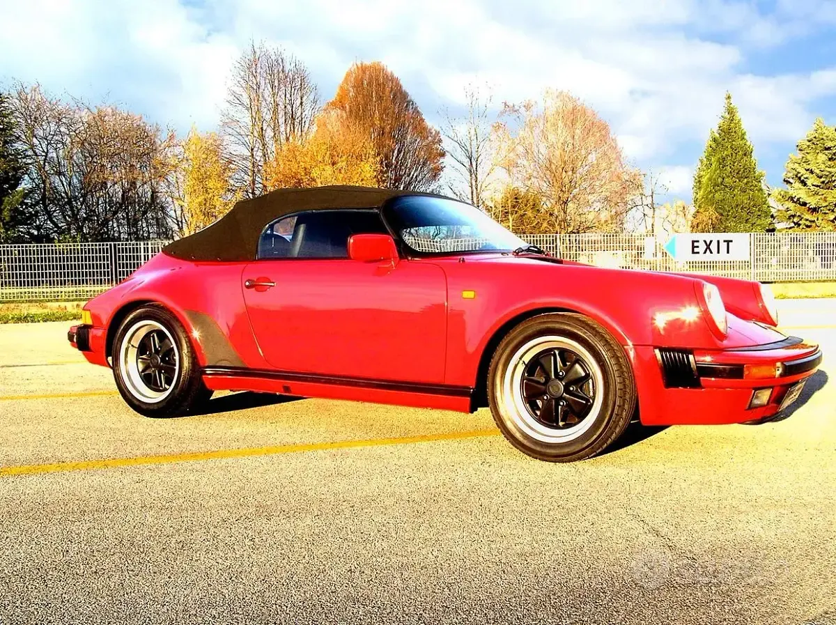 Usata Porsche 964 231 CV (169 kW) 1989 Rosso Cabrio