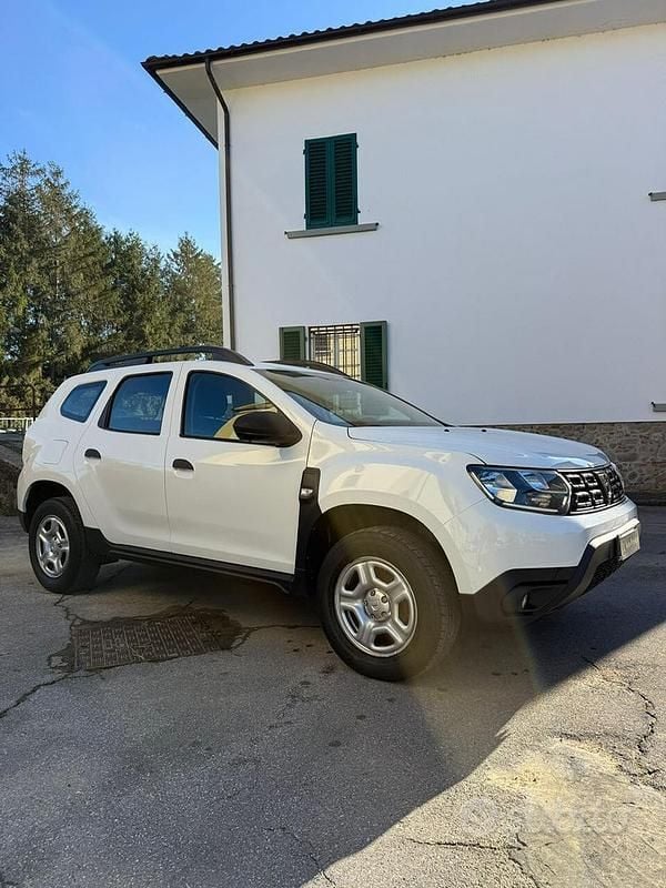 Bianco Usata 2019 Dacia Duster Essentiel Station wagon | 11.000 € (Super prezzo) - Immagine 1/4