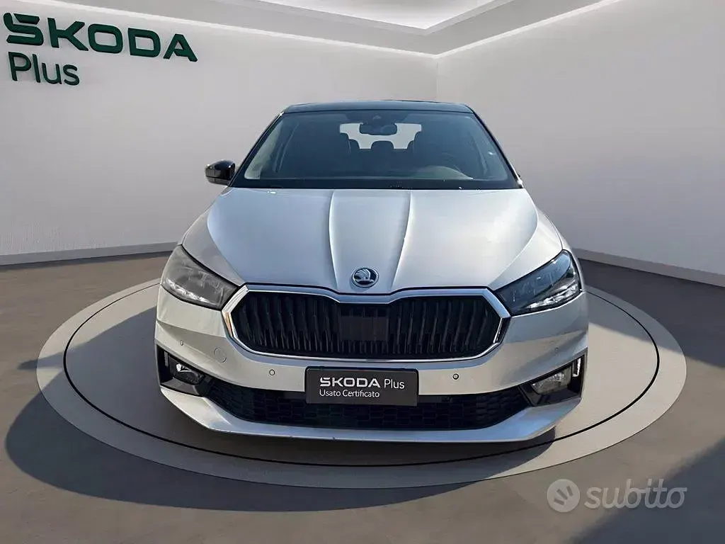 Usata Skoda Fabia 80 CV (58 kW) 2025 Argento met /tetto nero Utilitaria