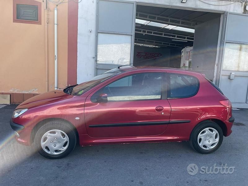 Usata Peugeot 206 2001 Berlina