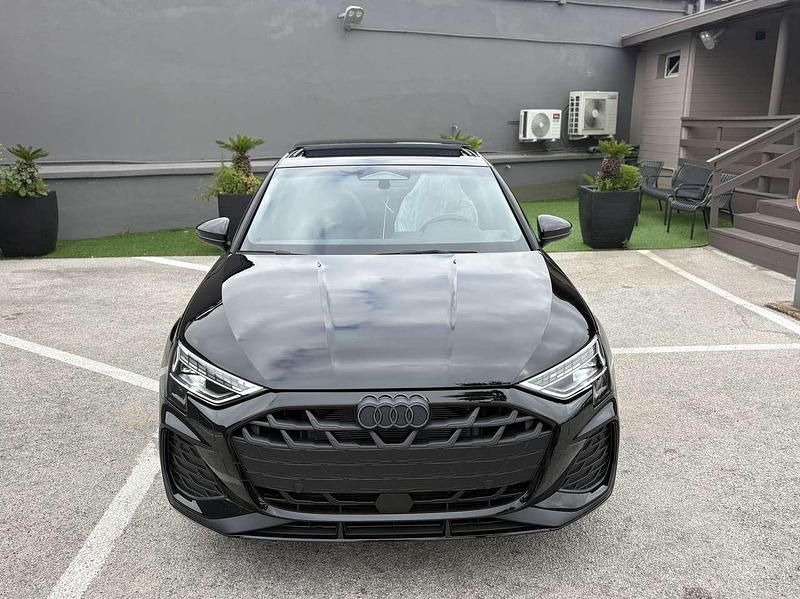 Nuova Audi A3 S-Line 150 CV (110 kW) 2026 Nero Berlina