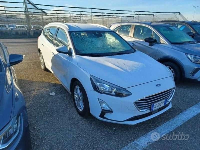 Usata Ford Focus Business Edition 120 CV (88 kW) 2020 Bianco Station wagon