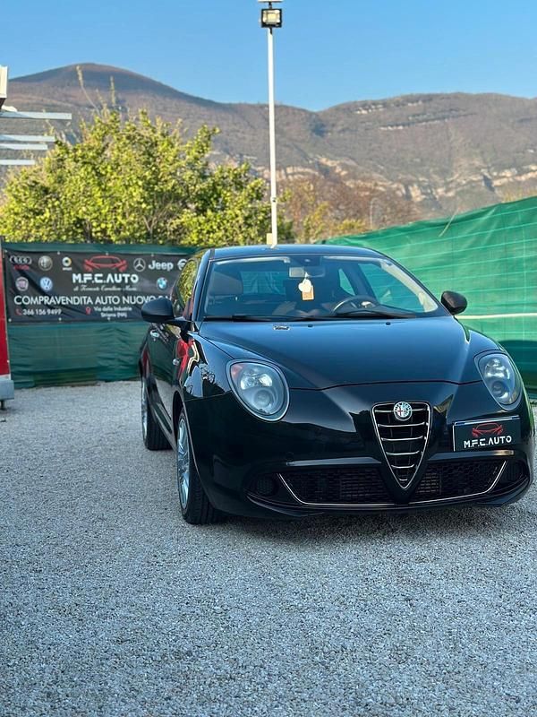 Usata Alfa Romeo MiTo Distinctive 84 CV (61 kW) 2014 Nero Utilitaria