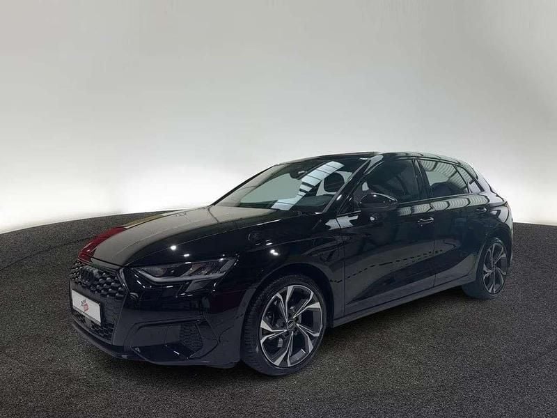 Nero Usata 2022 Audi A3 Advanced Tre volumi | 23.990 € (Super prezzo) - Immagine 1/4