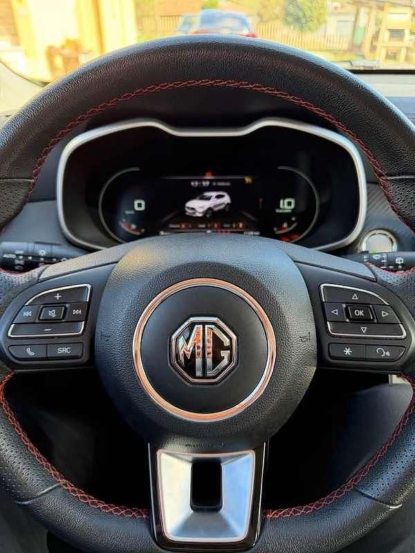 Usata MG ZS Luxury 111 CV (81 kW) 2023 SUV