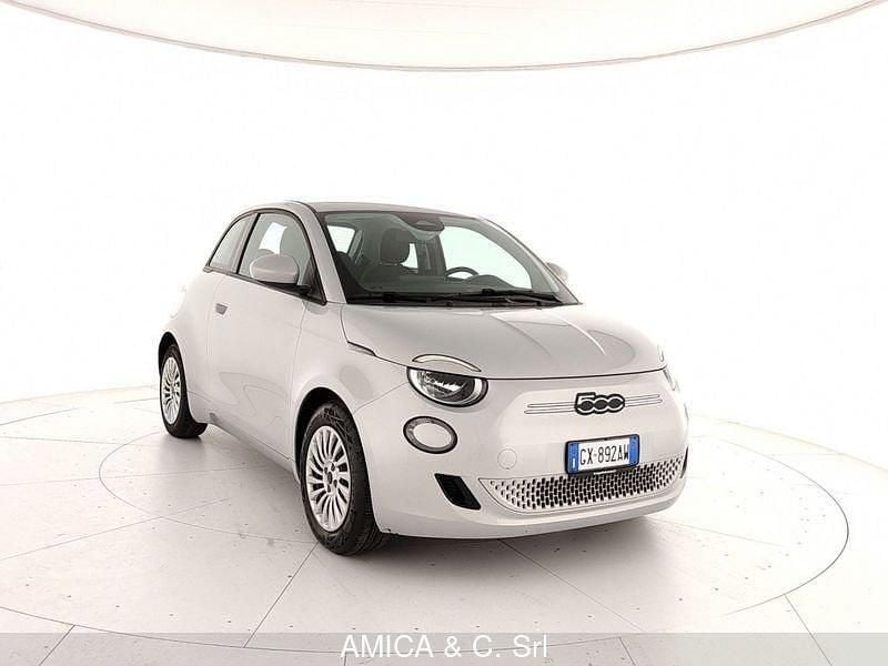 Usata Fiat 500e 69 kW (95 CV) 2024 Blu Utilitaria