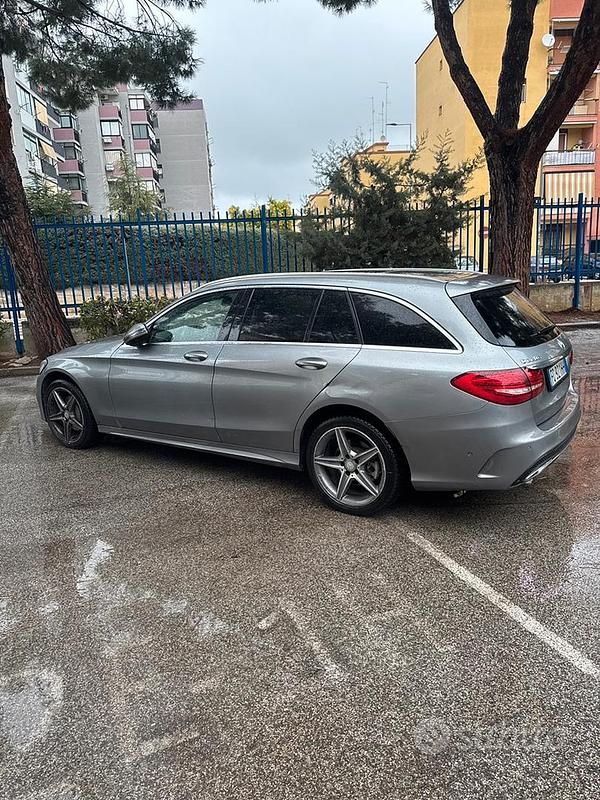 Usata Mercedes C220 Premium 170 CV (125 kW) 2016 Grigio Station wagon