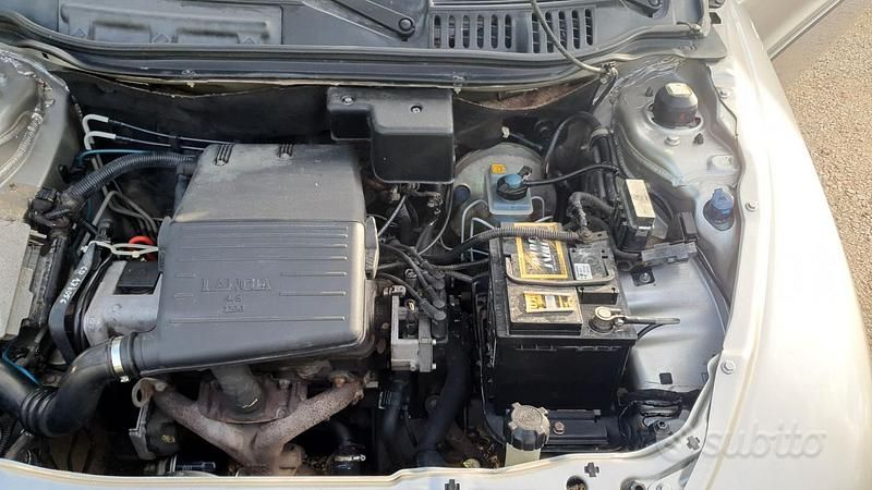 Usata Lancia Ypsilon 1997 Grigio Utilitaria