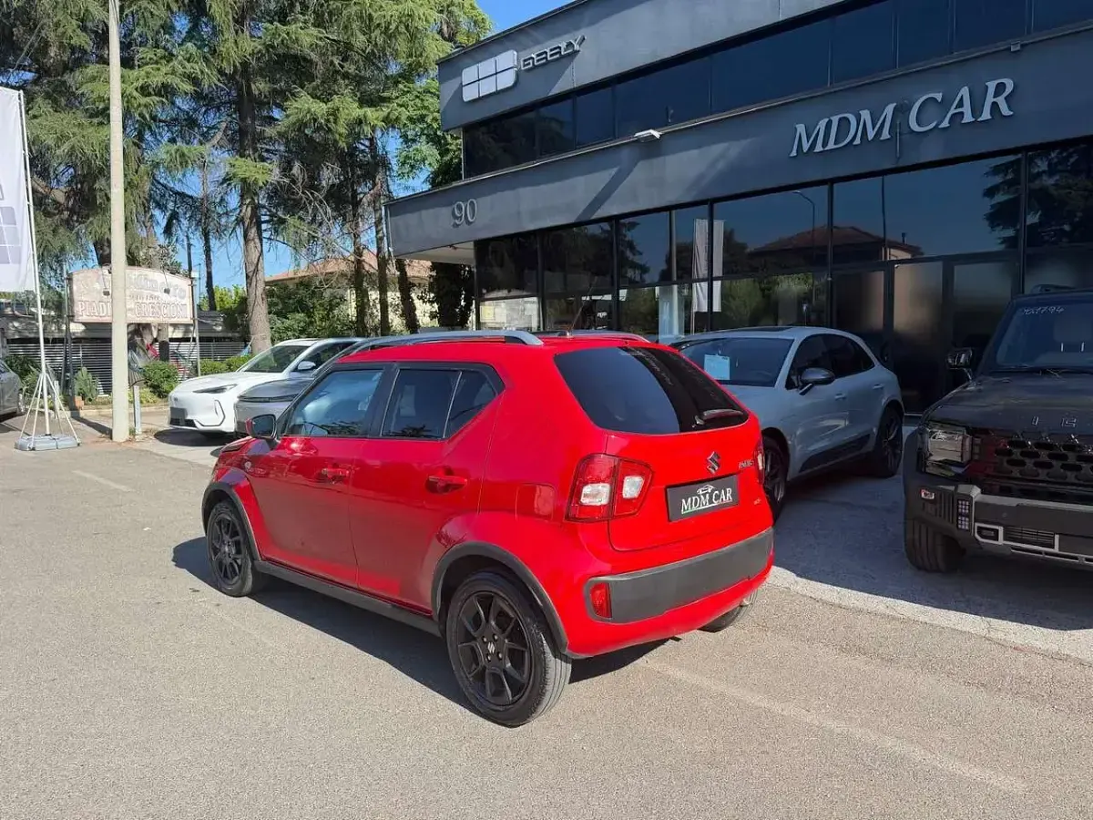 Usata Suzuki Ignis 90 CV (66 kW) 2019 Rosso SUV