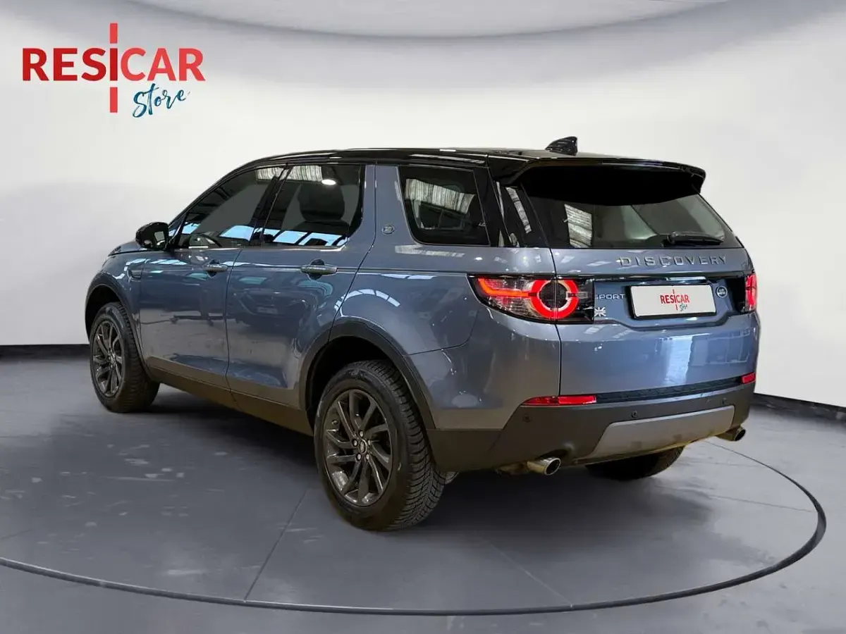 Usata Land Rover Discovery Sport Pure 150 CV (110 kW) 2019 Argento metallizzato SUV