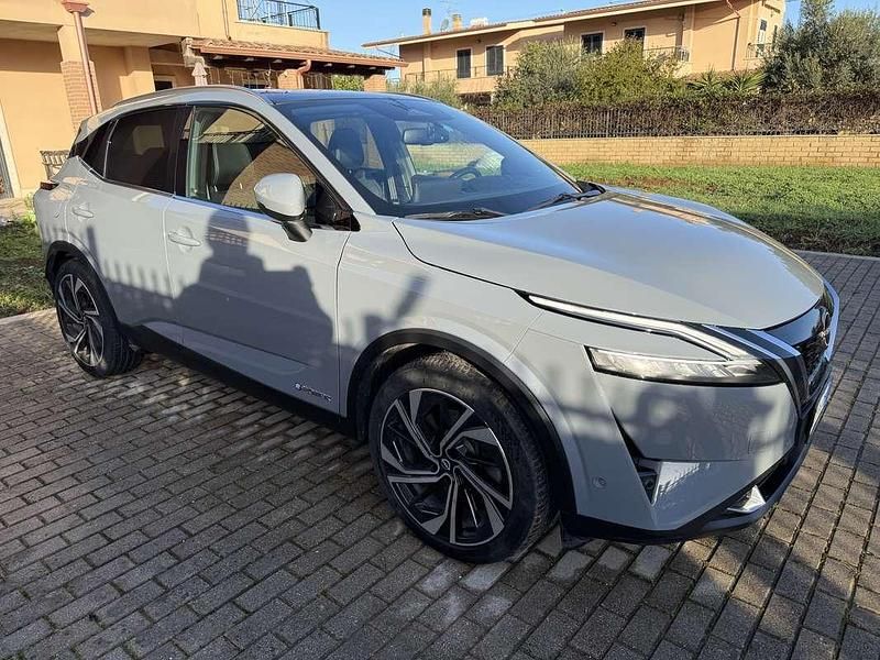 Usado Nissan Qashqai Tekna 158 CV (116 kW) 2023 Gris SUV