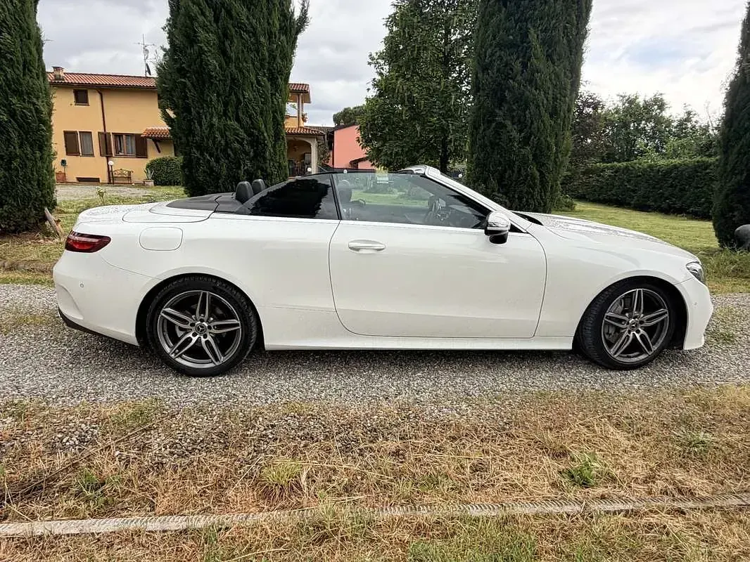 Usata Mercedes E220 Premium 194 CV (142 kW) 2017 Cabrio