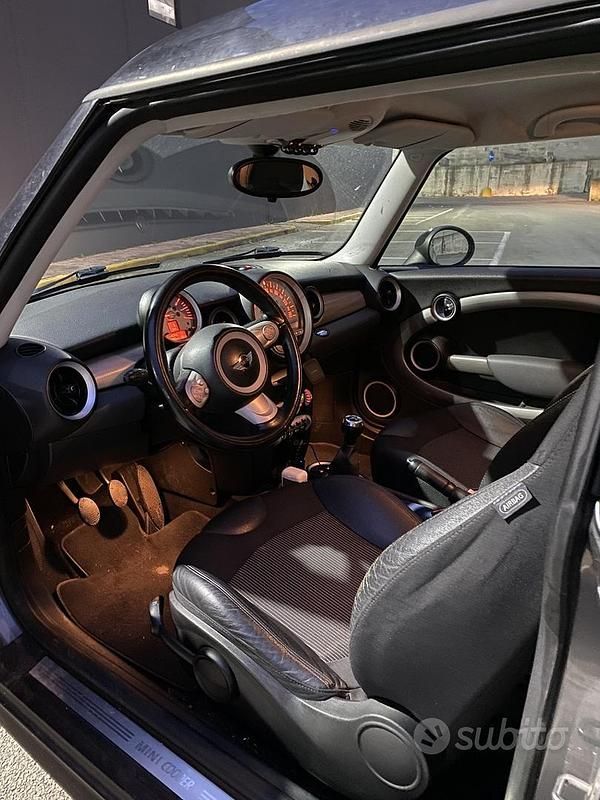 Begagnad Mini Cooper Clubman 122 HK (89 kW) 2010 Grå Kombi