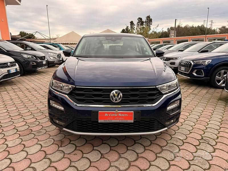 Usata VW T-Roc 116 CV (85 kW) 2020 Blu SUV