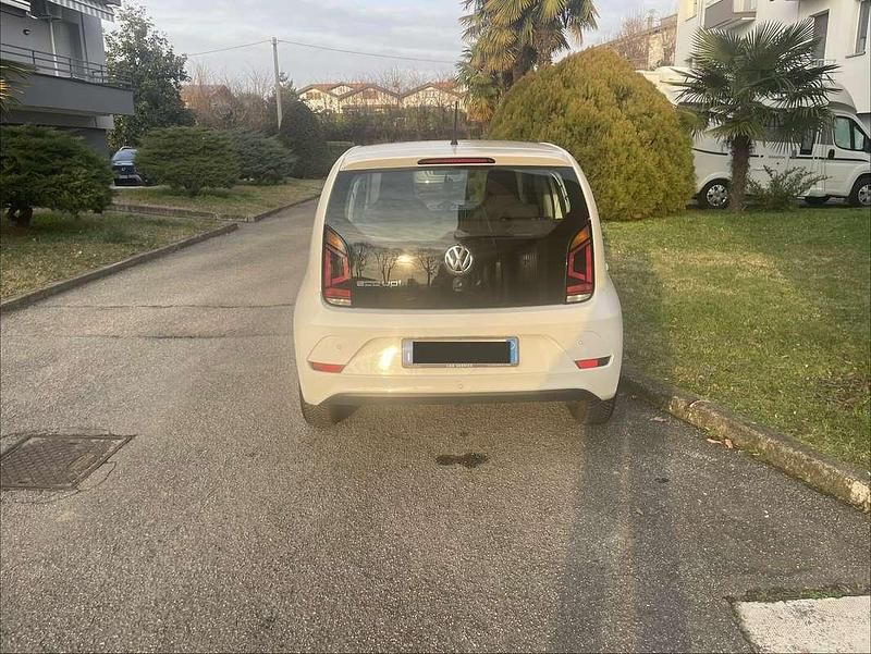 Usata VW up! Move 68 CV (50 kW) 2019 Utilitaria
