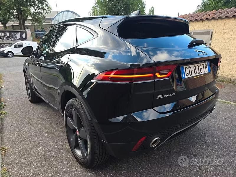 Usata Jaguar E-Pace R-Dynamic 150 CV (110 kW) 2021 Nero SUV