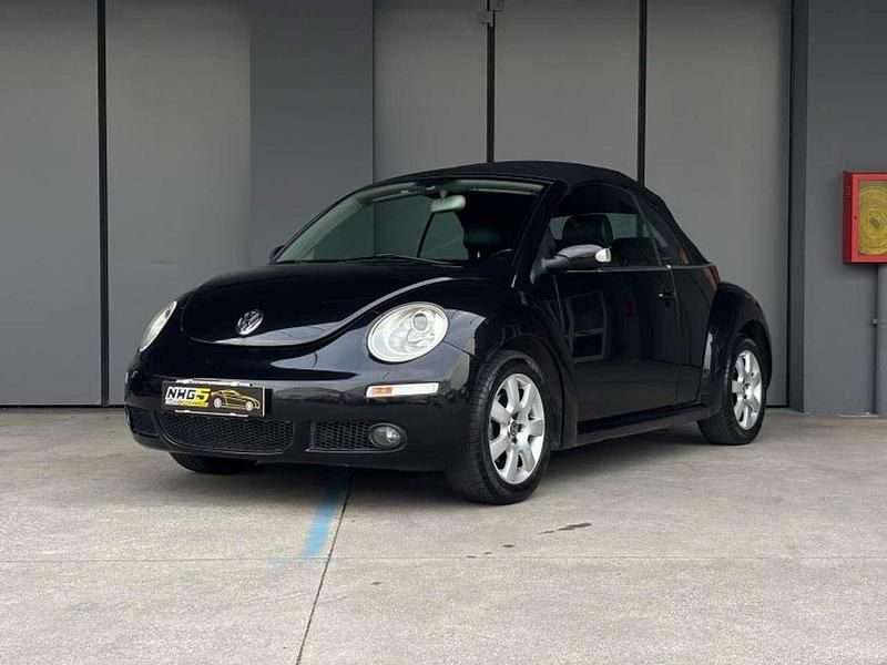 Usata VW New Beetle 75 CV (55 kW) 2008 Nero Utilitaria