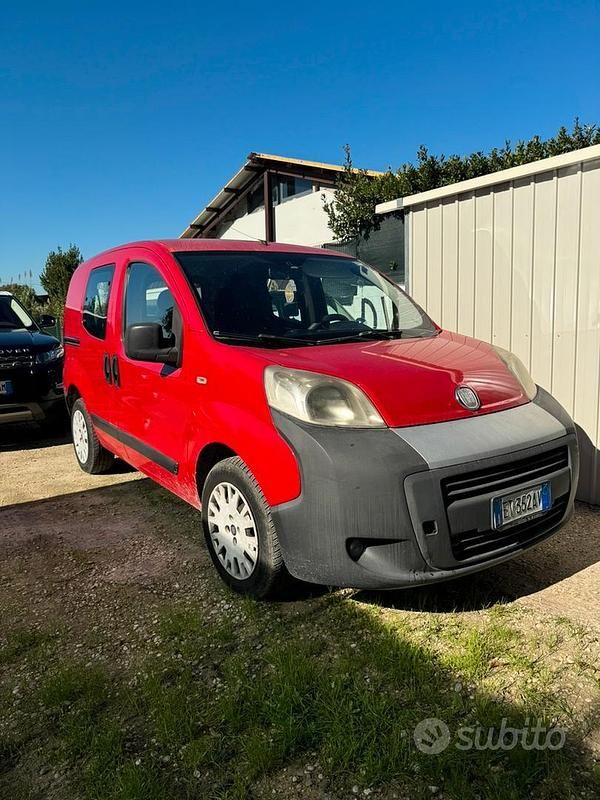 Rosso Usata 2011 Fiat Fiorino Monovolume | 4000 € - Immagine 1/4