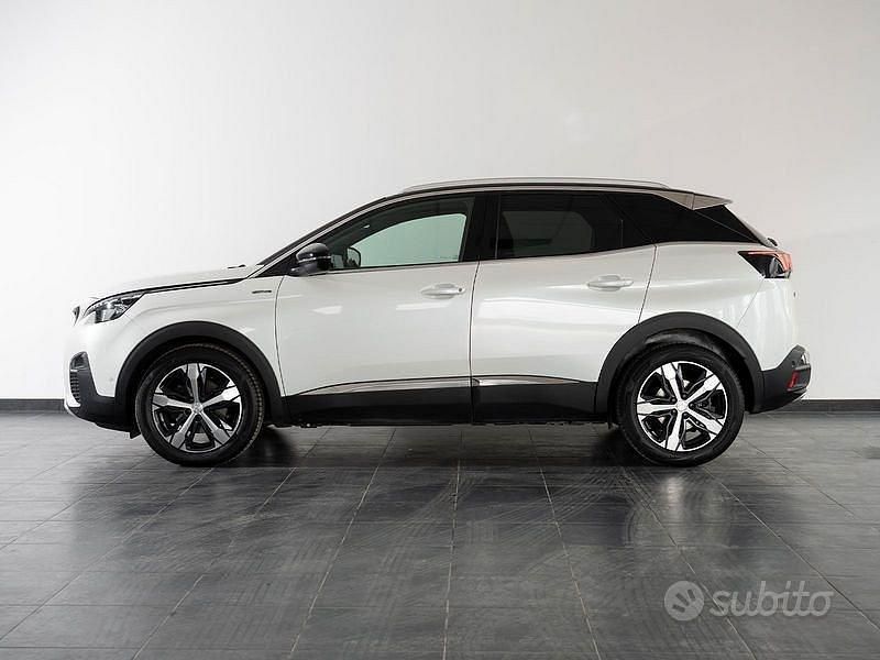 Usata Peugeot 3008 GT-line 131 CV (96 kW) 2019 Bianco SUV