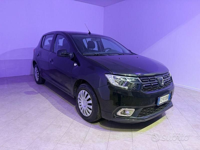 Usata Dacia Sandero Comfort 75 CV (55 kW) 2020 Nero Berlina