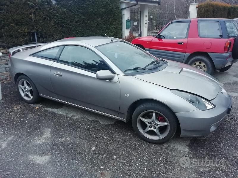 Usata Toyota Celica Sport 192 CV (141 kW) 2001 Coupé