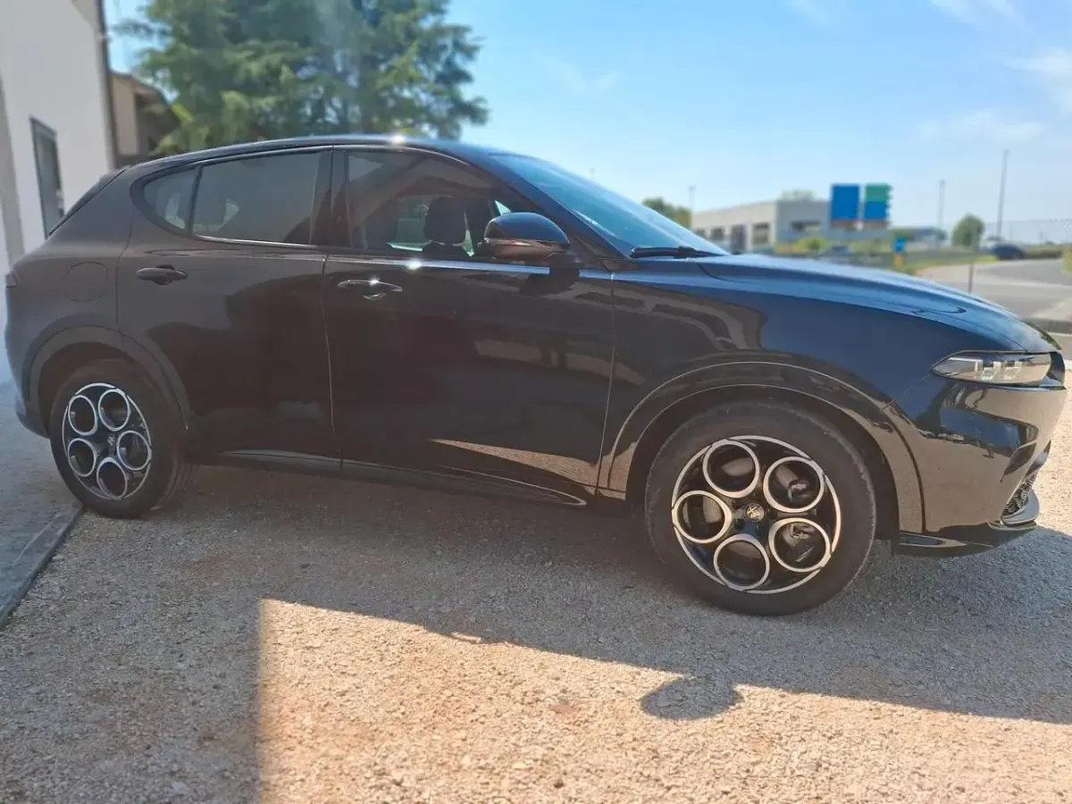 Nuova Alfa Romeo Tonale Sprint 160 CV (117 kW) 2026 Nero SUV
