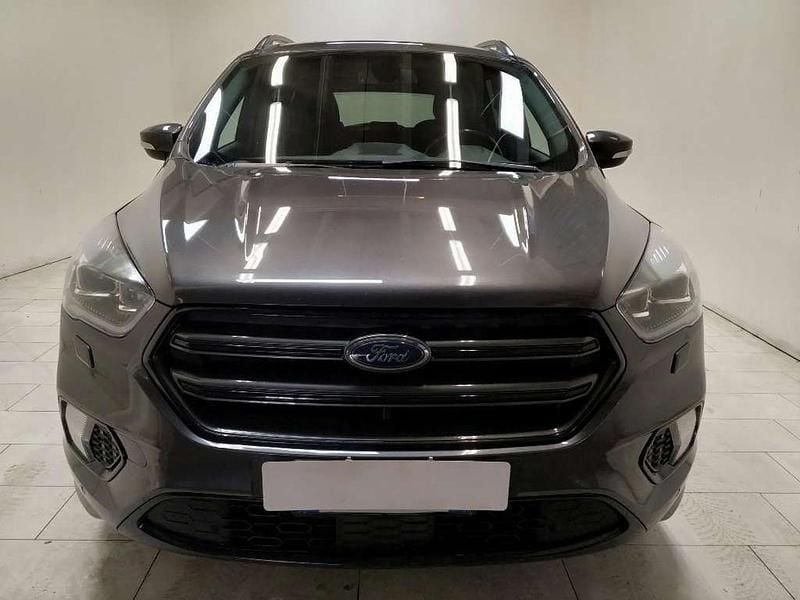 Usata Ford Kuga ST-Line 180 CV (132 kW) 2019 Grigio SUV