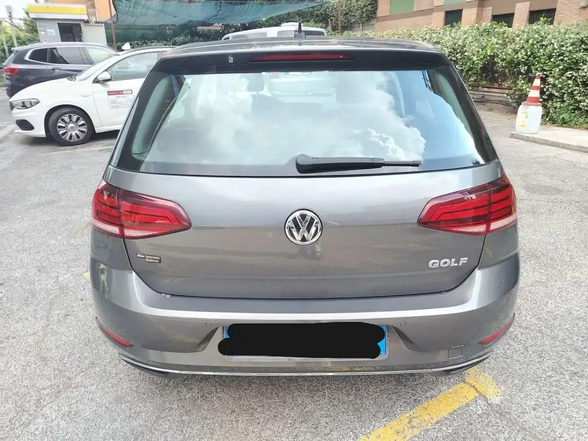 Usata VW Golf VII Comfortline 116 CV (85 kW) 2019 Grigio Berlina