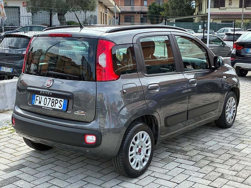 Usata Fiat Panda Lounge 69 CV (50 kW) 2019 Grigio Utilitaria
