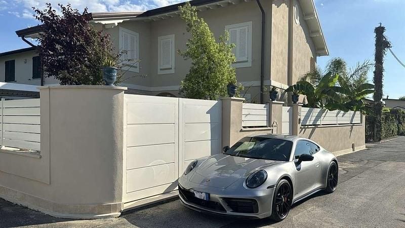 Usata Porsche 911 Carrera GTS 480 CV (353 kW) 2022 Grigio Coupé