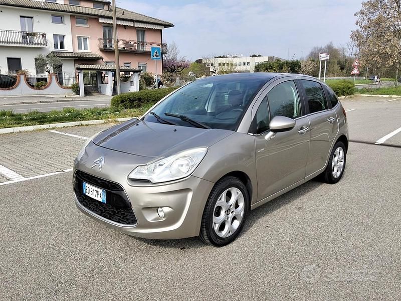 Usata Citroën C3 70 CV (51 kW) 2010 Marrone Berlina