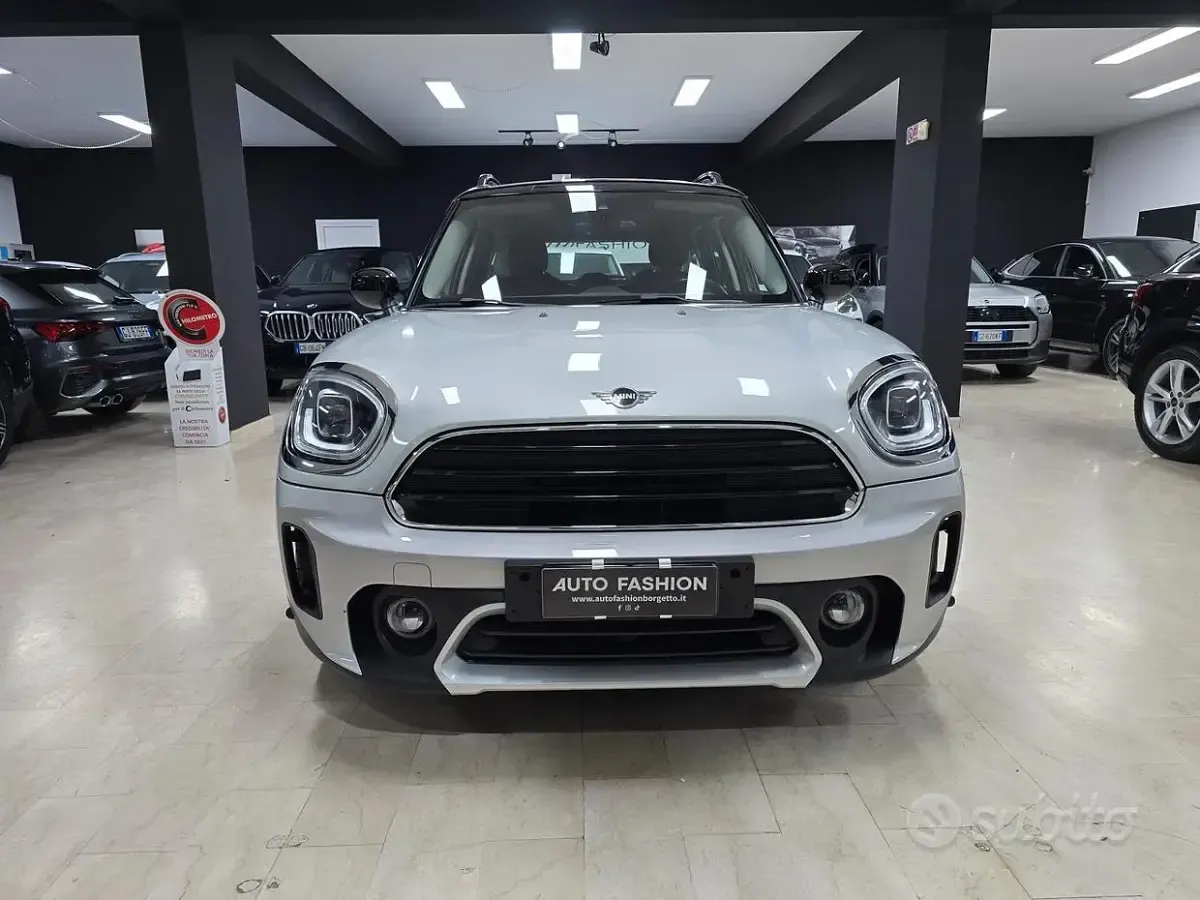 Second-hand Mini Cooper D Countryman 150 CP (110 kW) 2022 Alb SUV