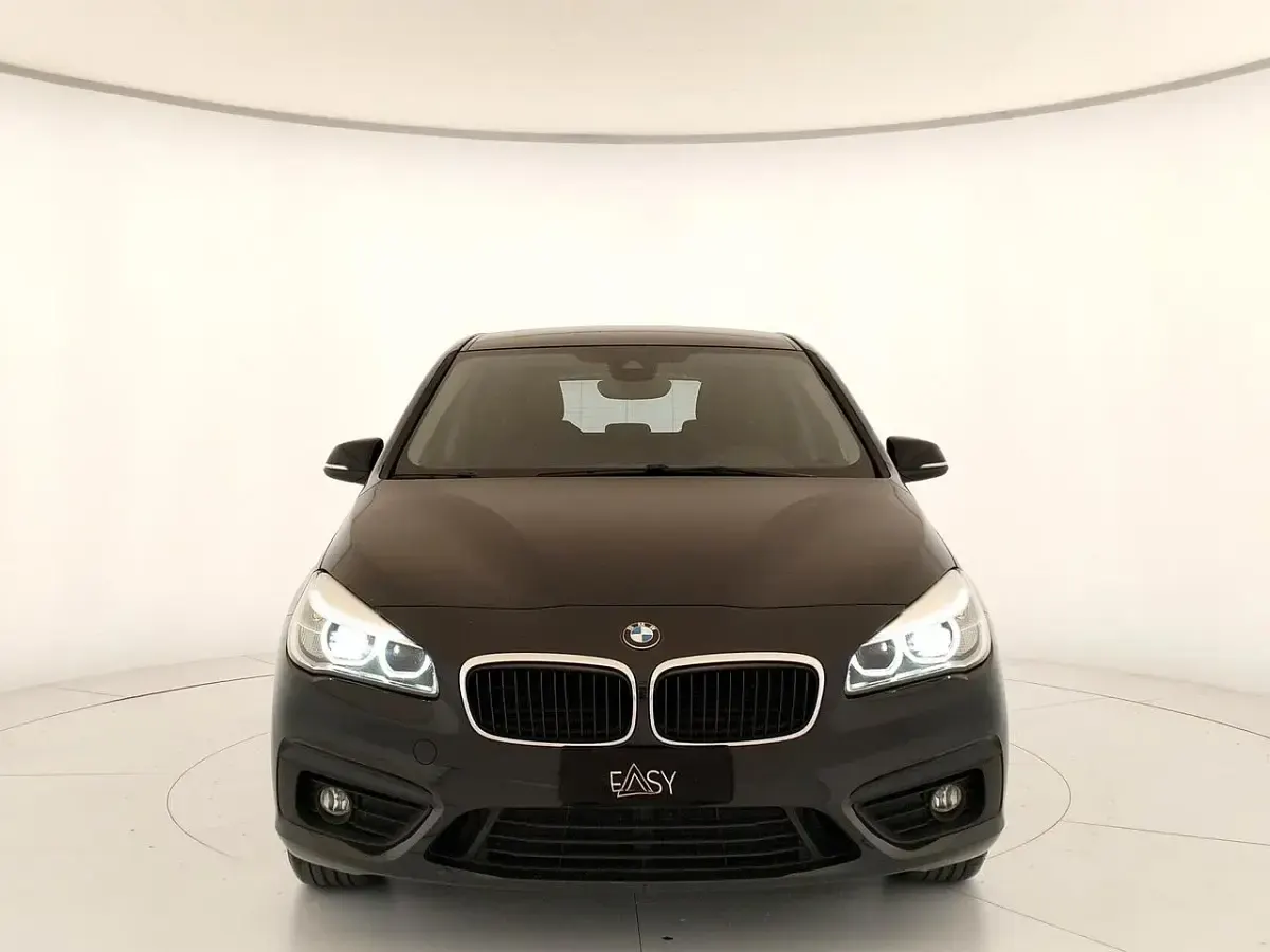 Usata BMW 218 Advantage 150 CV (110 kW) 2018 Nero Station wagon