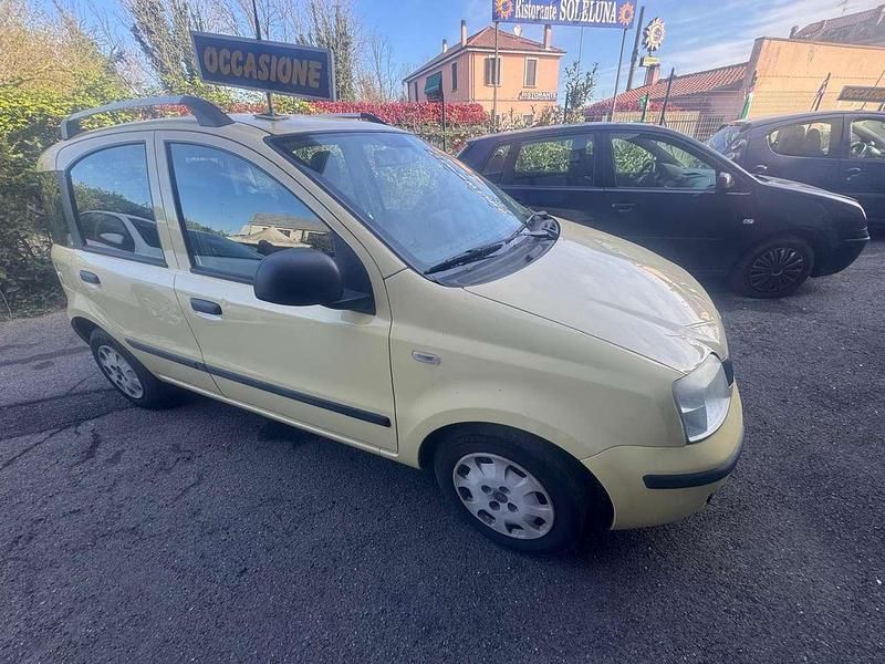 Usata Fiat Panda Dynamic 69 CV (50 kW) 2011 Giallo Utilitaria