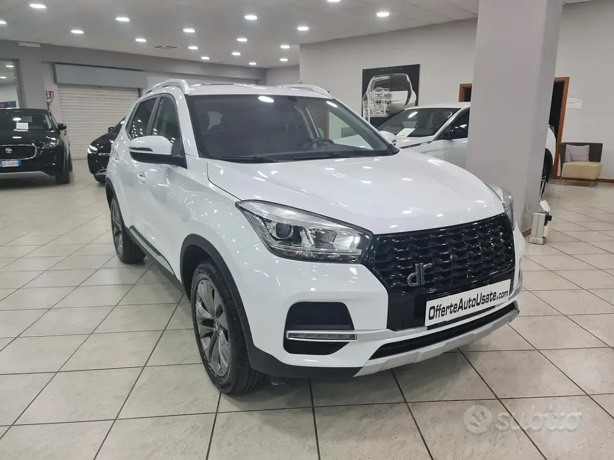 Usata DR DR 4.0 114 CV (83 kW) 2022 Bianco SUV