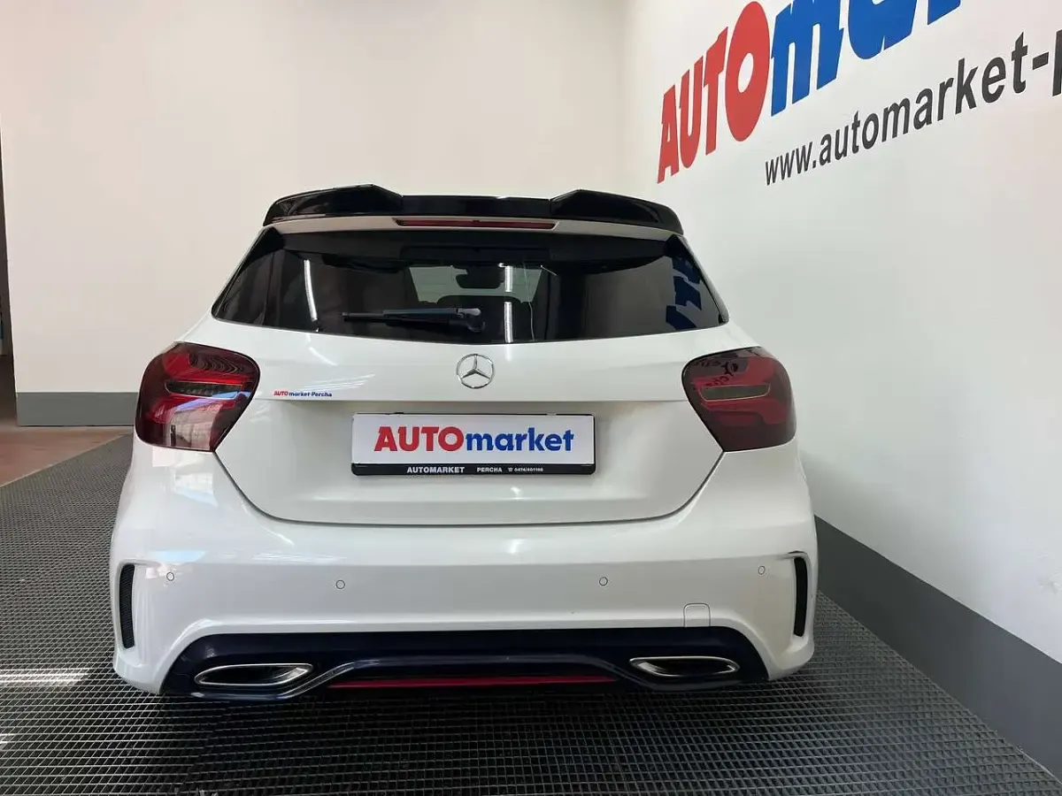Usata Mercedes A250 218 CV (160 kW) 2015 Bianco Utilitaria